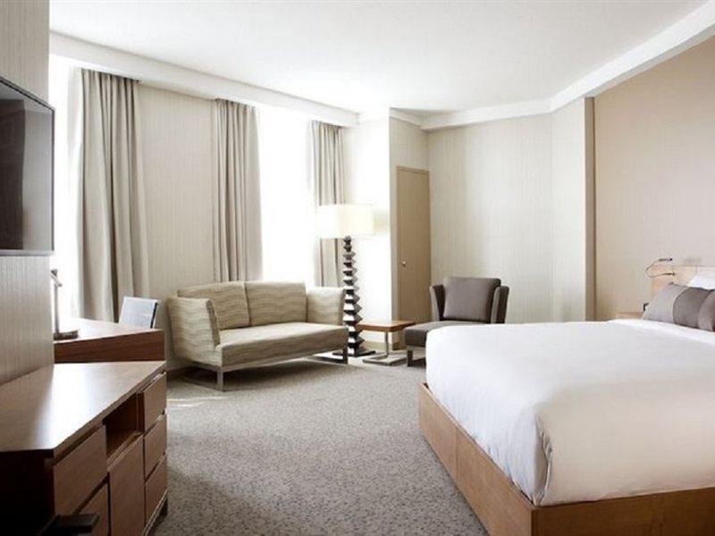 YYC Grey Eagle Resort מראה חיצוני תמונה