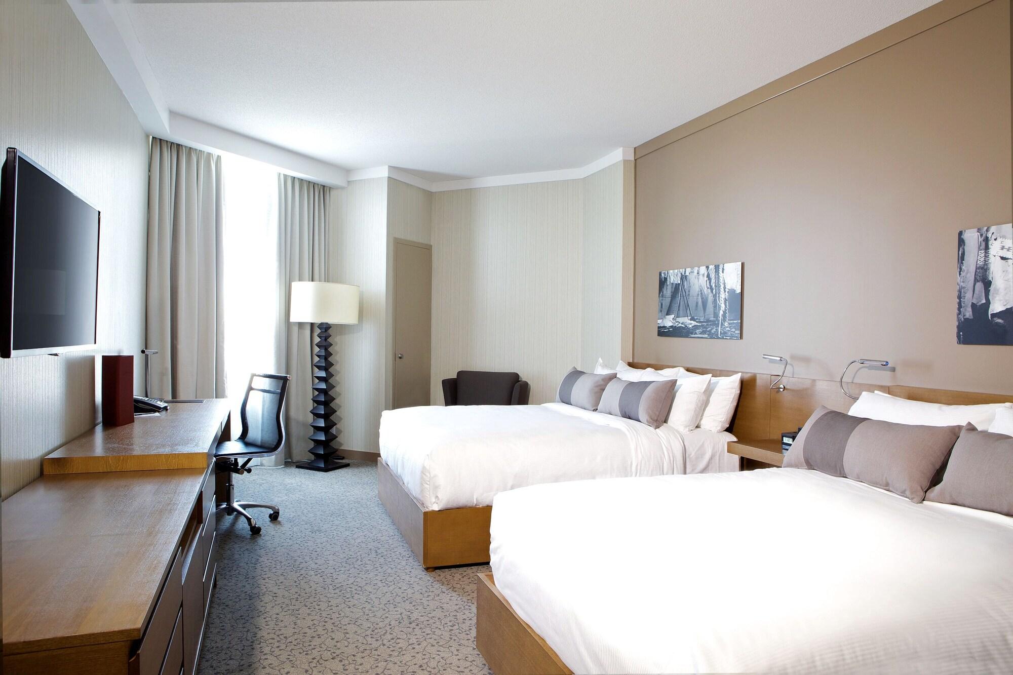 YYC Grey Eagle Resort מראה חיצוני תמונה