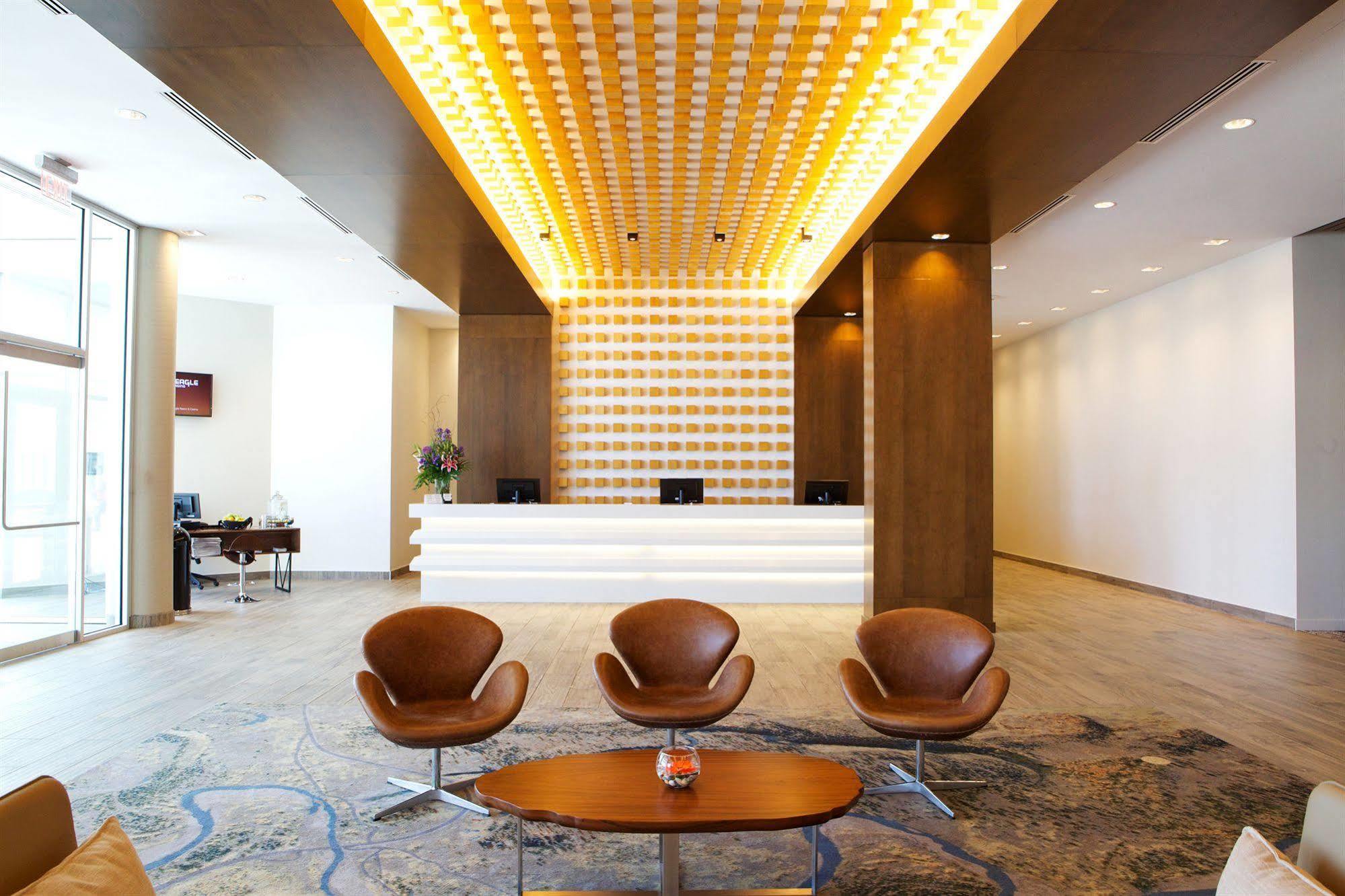 YYC Grey Eagle Resort מראה חיצוני תמונה